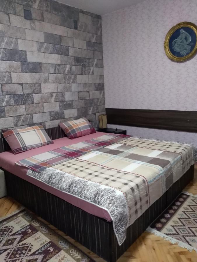 Durmitor Appartement Kumanovo Buitenkant foto