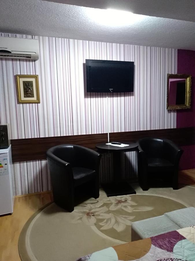 Durmitor Appartement Kumanovo Buitenkant foto