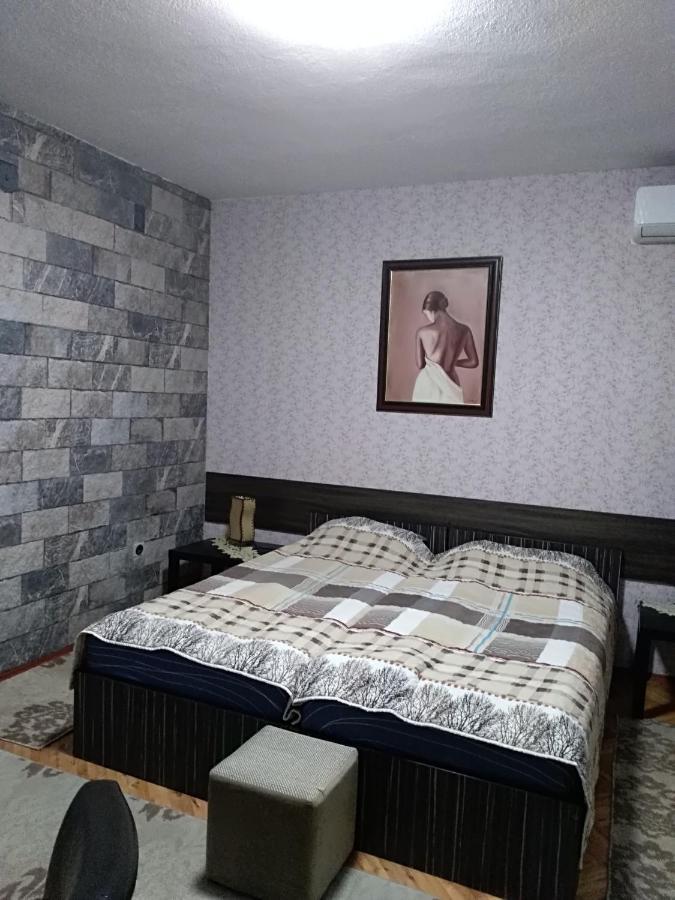 Durmitor Appartement Kumanovo Buitenkant foto